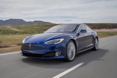 特斯拉Model S降价人民币2.3万元，国产标准续航版起售价为32.8万元